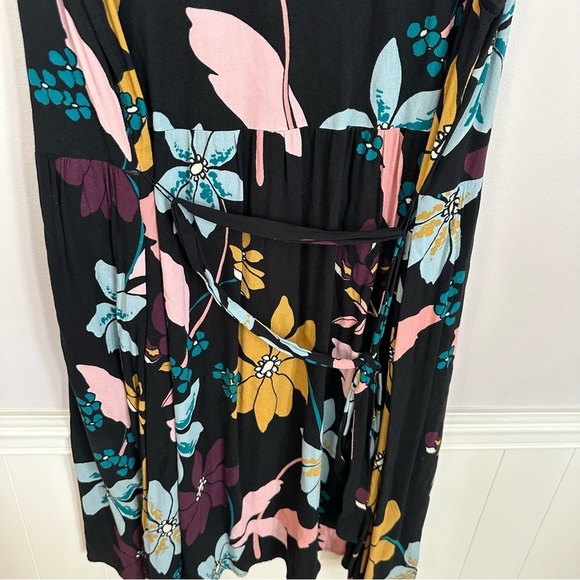 Who What Wear Women’s Sleeveless Button Front Black Floral Dress Sz 2X GUC - Picture 8 of 9